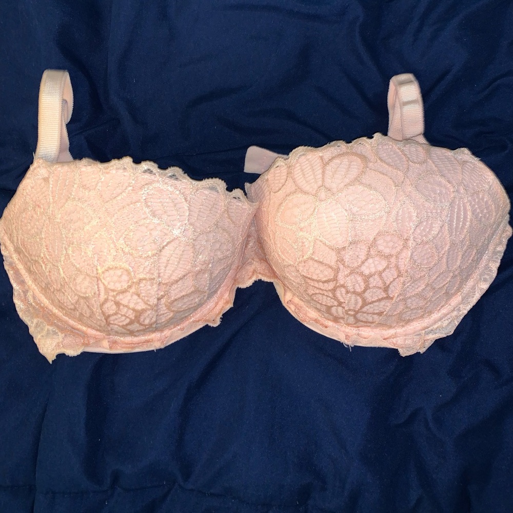 Victoria’s Secret Sparkly Bra